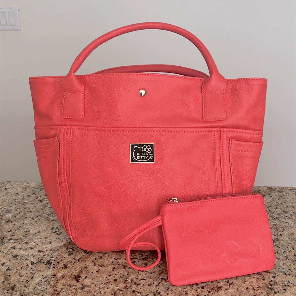 New Hello Kitty tote and zip pouch